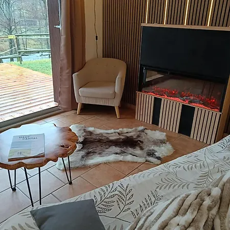 4 Etoiles Nature En Auvergne By Cantal Emotions Ch Valette