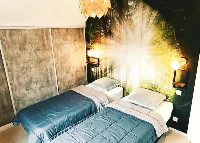 4 Etoiles Nature En Auvergne By Cantal Emotions Ch